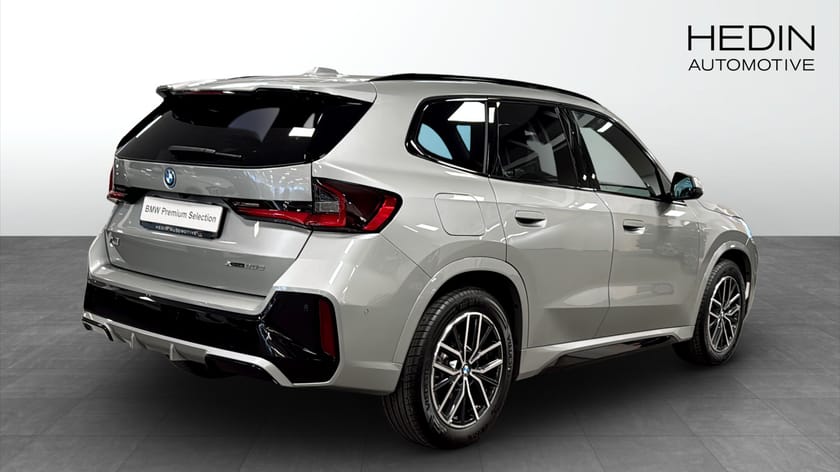 Bild 2 av BMW X1 xDrive25e M Sport Active H/K Tonat Rattvärme