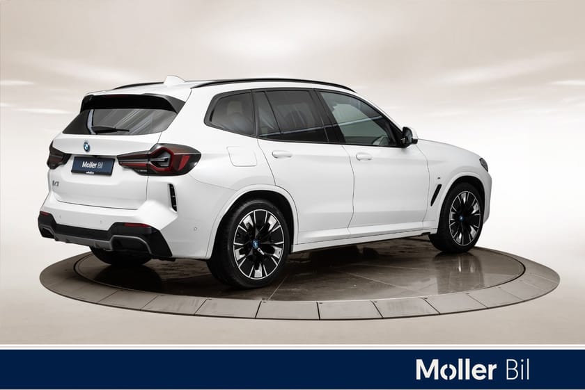 Bilde 5 av BMW iX3 M Sport Fully Charged