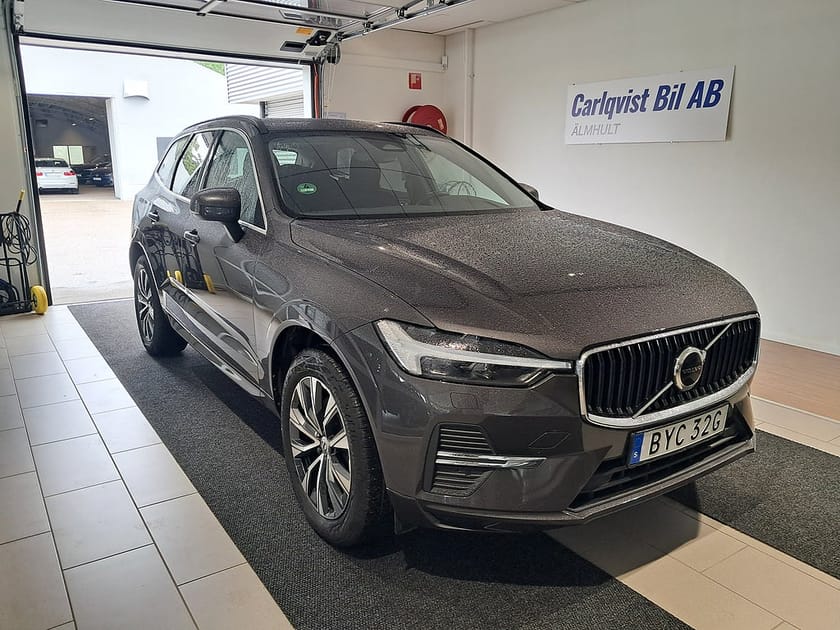 Bild 1 av Volvo XC60 B4 197HK MILDHYBRID Momentum Advanced