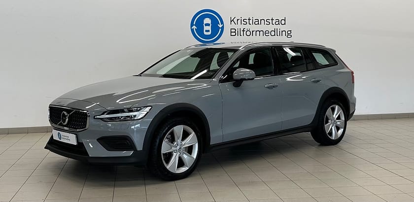 Bild 1 av Volvo V60 Cross Country B4 AWD Aut. Core Klimatpkt. Dragkrok