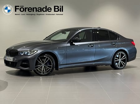 BMW 330e Sedan M sport Adpt Farth Hifi Rattvärme 19" PDC Sportstolar