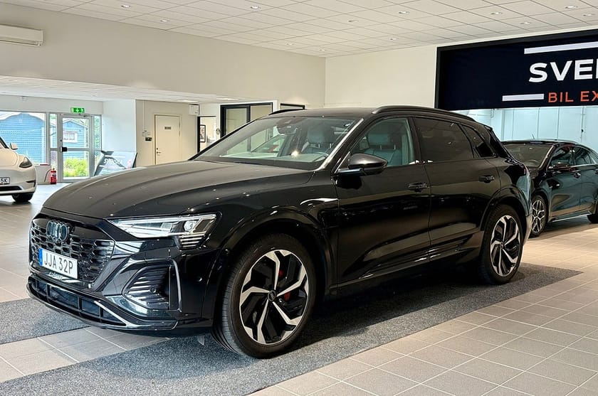 Bild 3 av Audi Q8 55 e-tron quattro q8-e-tron 408hk Q/S-Line/Panorama/Drag /B&O/Luftfjädring / 360°