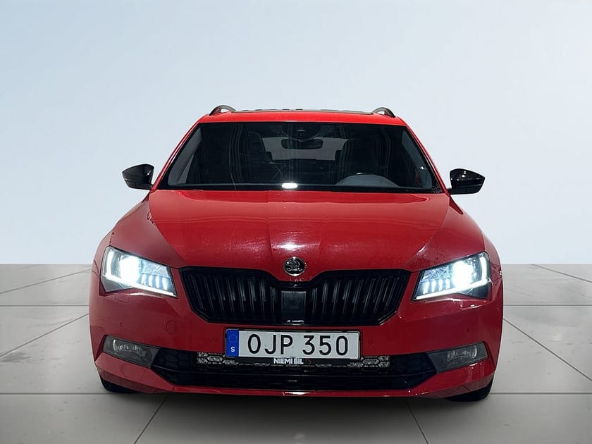 Bild 2 av Škoda Superb Kombi Skoda 2.0 TDI 4x4 Sport GPS Drag Canton Pano Kamera SoV
