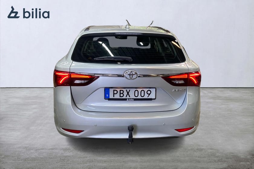 Bild 5 av Toyota Avensis Kombi 2,0 Multidrive S Active Dragkrok 152HK