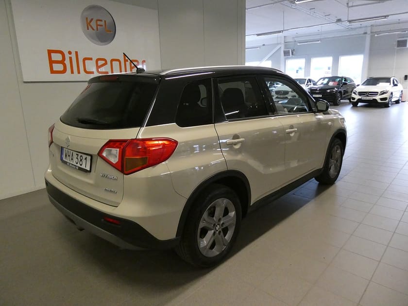 Bild 4 av Suzuki Vitara 1.6 AllGrip GL Plus Kamera-Drag-Android Auto-SoV