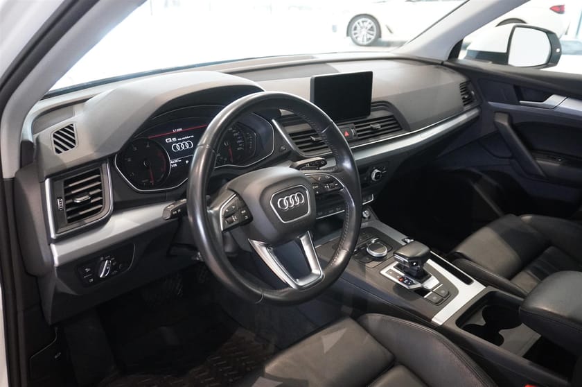 Bild 2 av Audi Q5 40 TDI quattro S Tronic Proline 190hk
