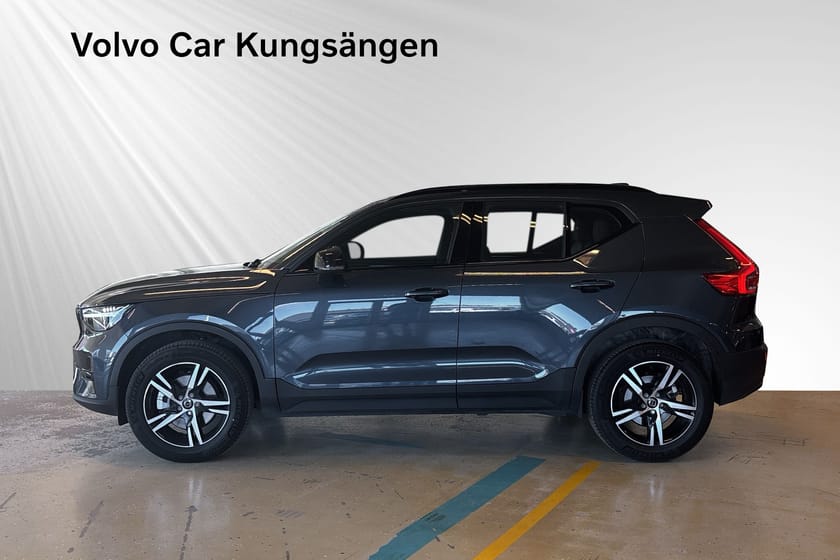 Bild 3 av Volvo XC40 B4 FWD Bensin Plus Dark Rattvärme Selekt