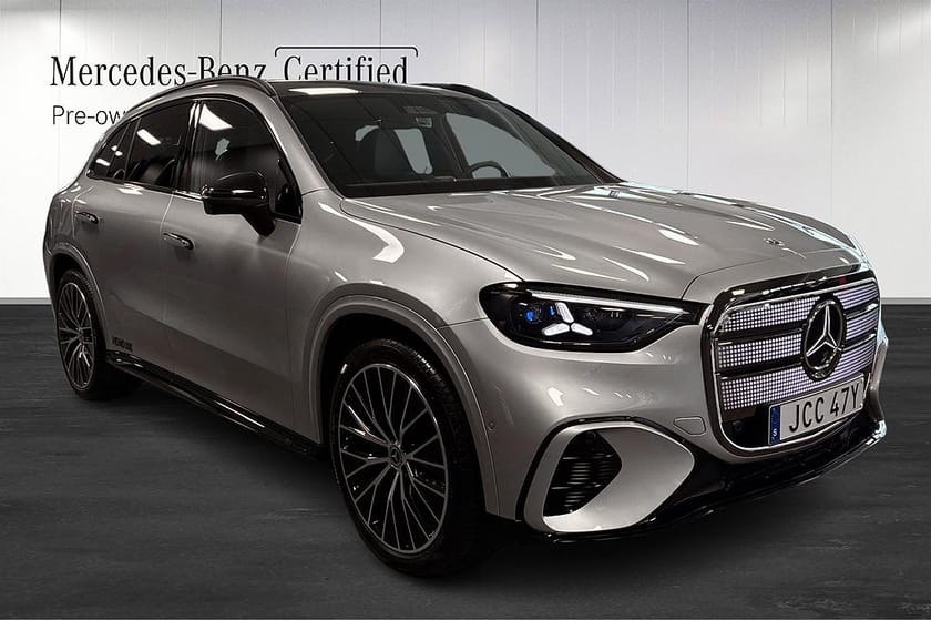 Bild 2 av Mercedes-Benz GLC EQ 400 4MATIC 4M AMG Panorama Drag Burmester Hyperscreen Night