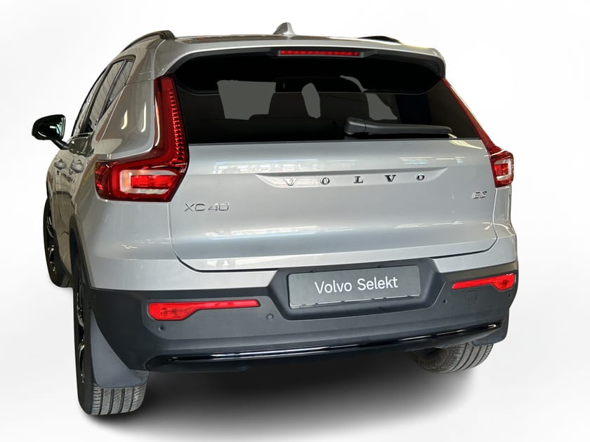Bild 5 av Volvo XC40 B3 FWD Bensin Plus Dark