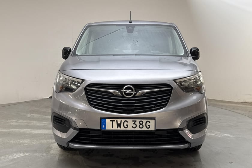Bild 5 av Opel Combo-e Cargo XL 50kWh Skåp (136hk) L2 Navi Head-up