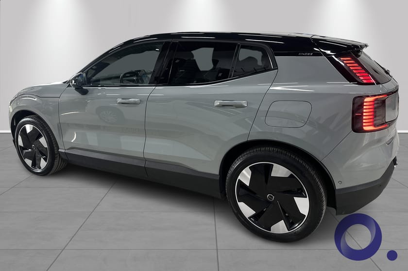 Bilde 2 av Volvo EX30 Twin Motor Performance 428hk Ultra AWD/360/Harman/Panorama