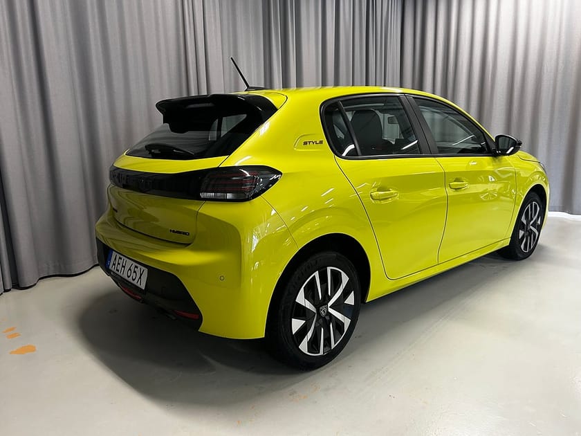Bild 3 av Peugeot 208 HYBRID 100 100HK Aut Style