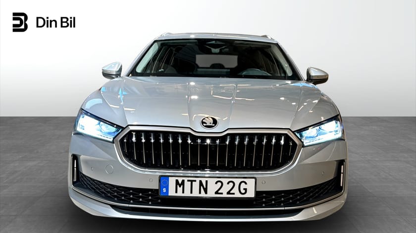 Bild 4 av Škoda Superb iV Kombi Selection DSG Drag/P-värmare