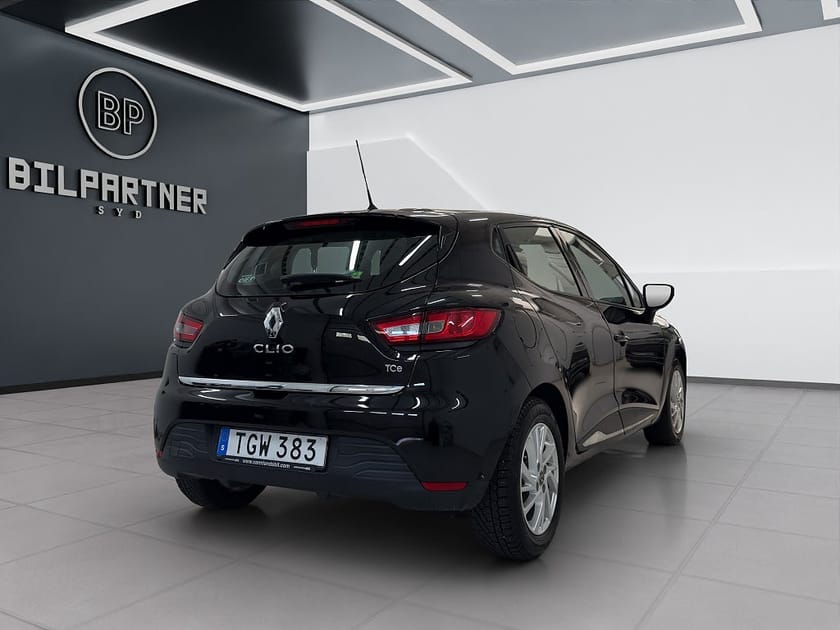 Bild 5 av Renault Clio 0.9 TCe/Ny Servad/S+V-Däck
