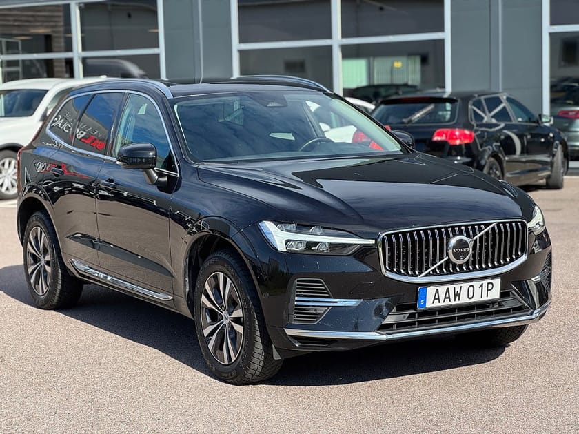 Bild 4 av Volvo XC60 Recharge T6 AWD Core Dragkrok 360 kamera Navi Pano