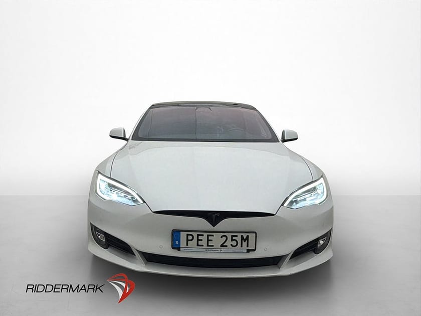Bild 2 av Tesla Model S Performance