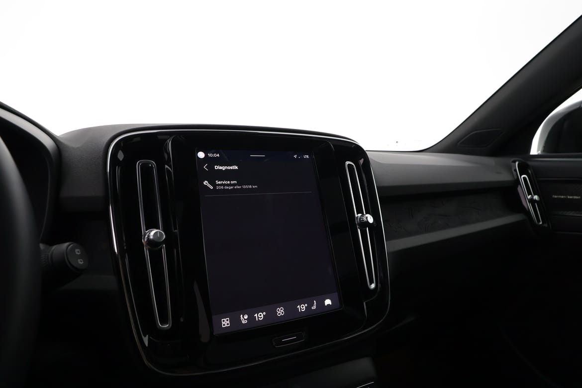 Volvo XC40 2023 - miniatyr 15