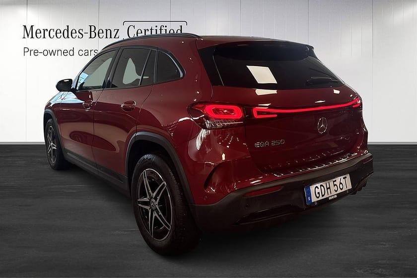 Bild 4 av Mercedes-Benz EQA 250 EQ AMG Line Night Drag