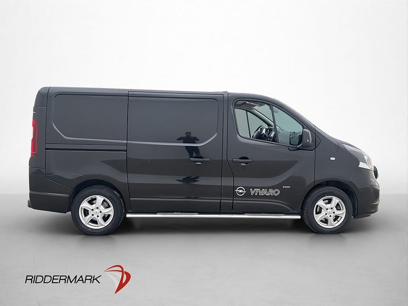 Bild 2 av Opel Vivaro Skåpbil 1.6CDTI Värmare 3-Sits Dragkrok B-Kamera Moms