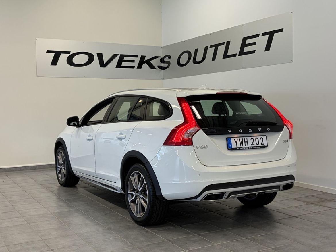 Volvo Volvo V60 Cross Country — bild 4