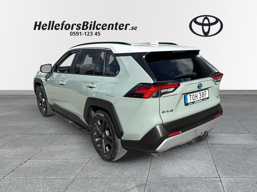 Bild 2 av Toyota RAV4 Hybrid AWD-i 220hk Adventure JBL Drag Fotsteg Vhjul
