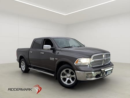 RAM 1500 Crew Cab Dodge Laramie 5.7 4x4 Drag Luft Rambox Skinn Moms
