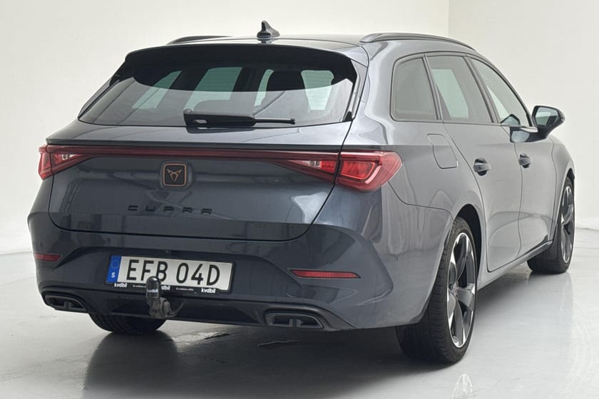 Bild 3 av CUPRA Leon Sportstourer eTSI (150hk) Vision Plus Drag
