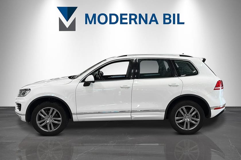 Bild 3 av Volkswagen Touareg 3.0 V6 TDI 262hk 4Motion R-Line Premium Drag Värm B-kam