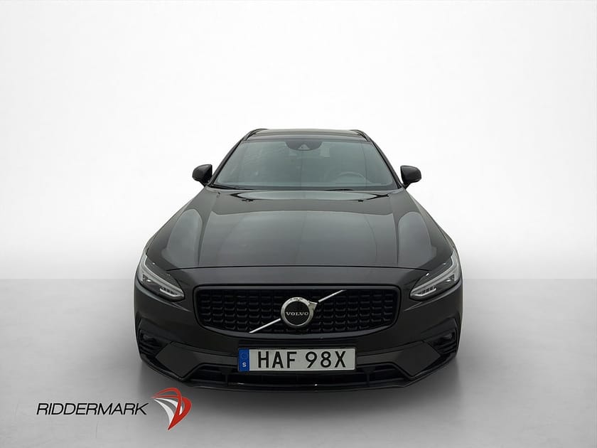 Bild 2 av Volvo V90 B5 AWD R-Design H/K Värmare Kamera Navi Drag