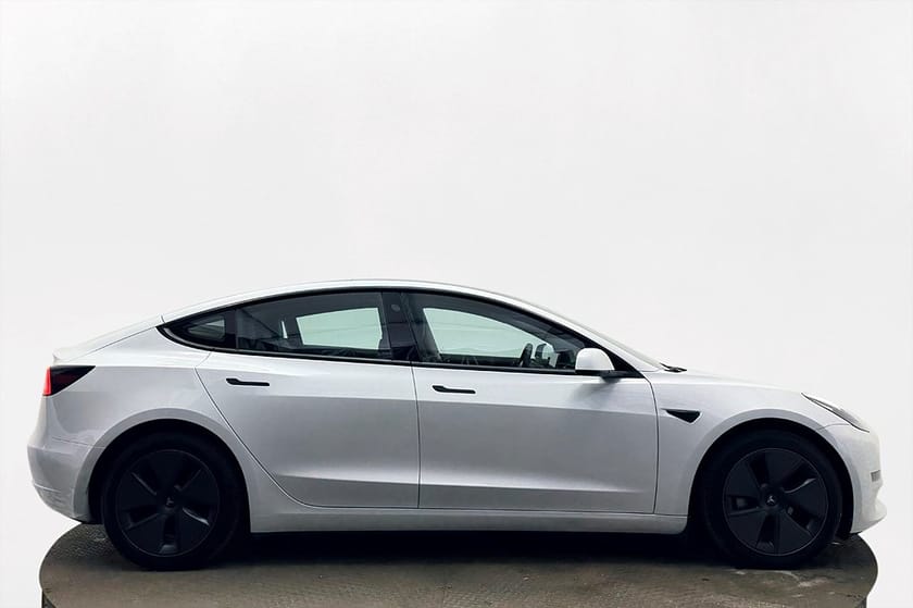 Bild 5 av Tesla Model 3 Long Range AWD Pano Läder AutoPilot MOMS 440hk