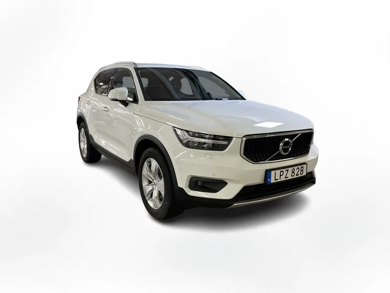 Bild 7 av 14 – Volvo XC40 B4 FWD Bensin Momentum Advanced Edt