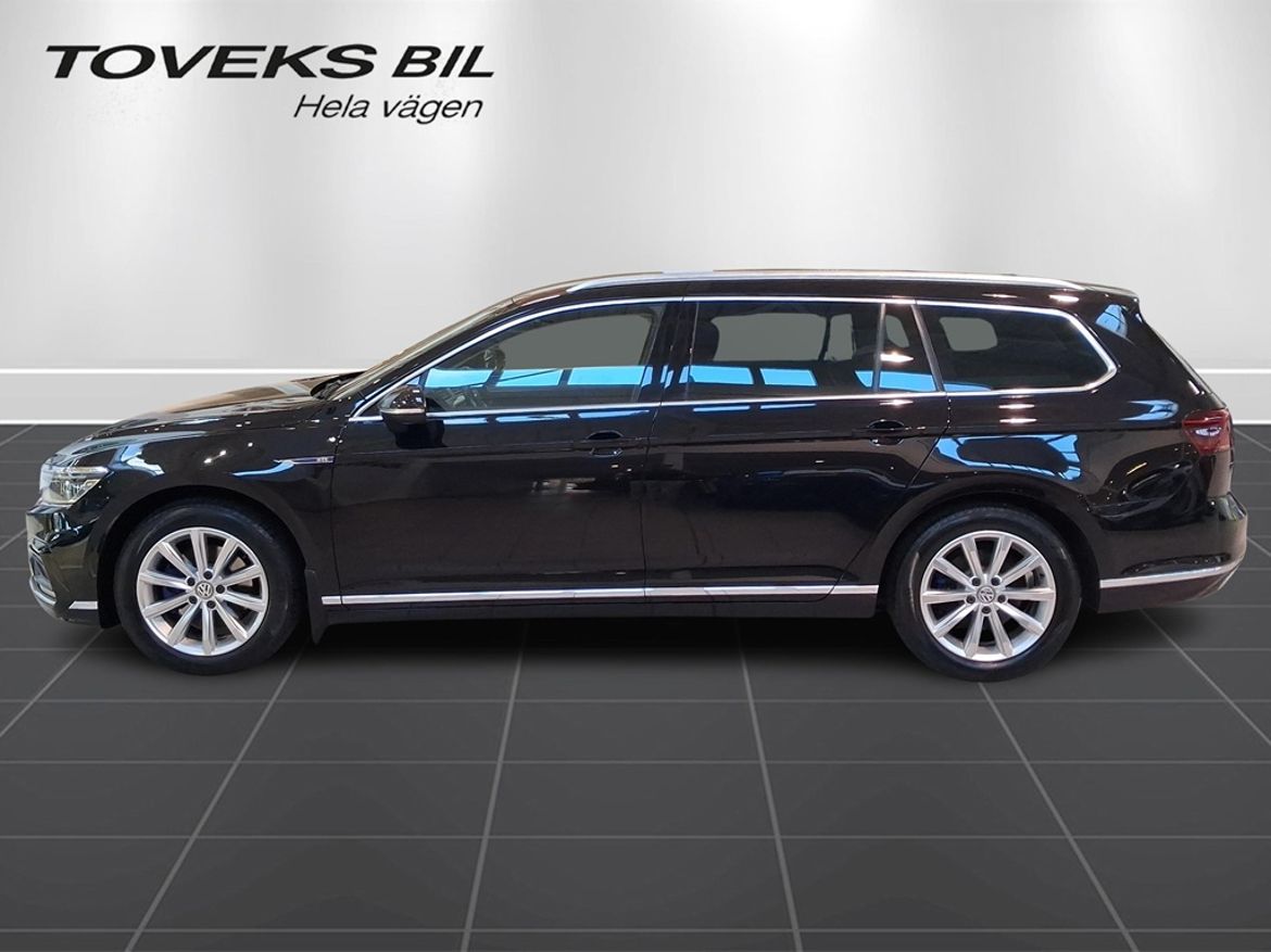 Volkswagen Volkswagen Passat Sportscombi GTE — bild 2