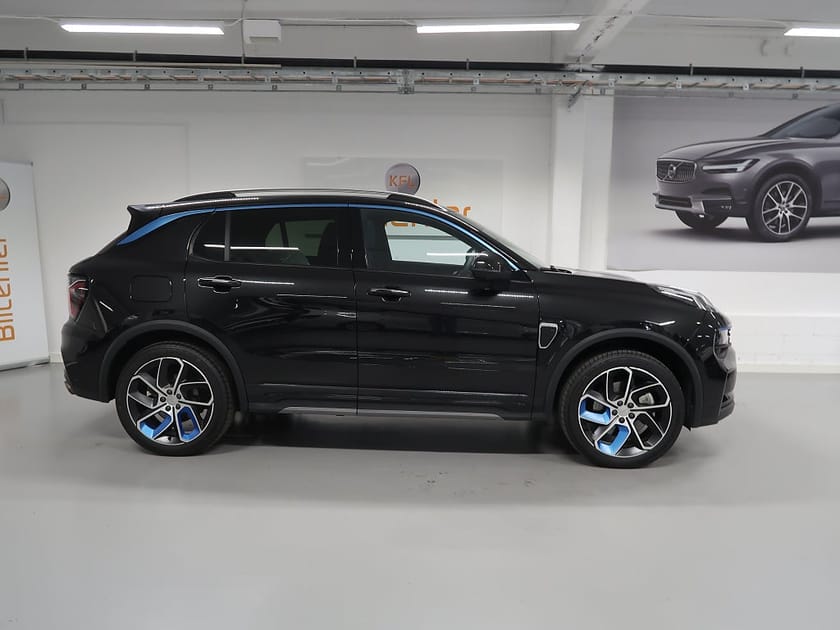 Bild 5 av Lynk & Co 01 PHEV V-Däck ingår 360°-Infinity-Pano-Elstol-Navi-CarPla
