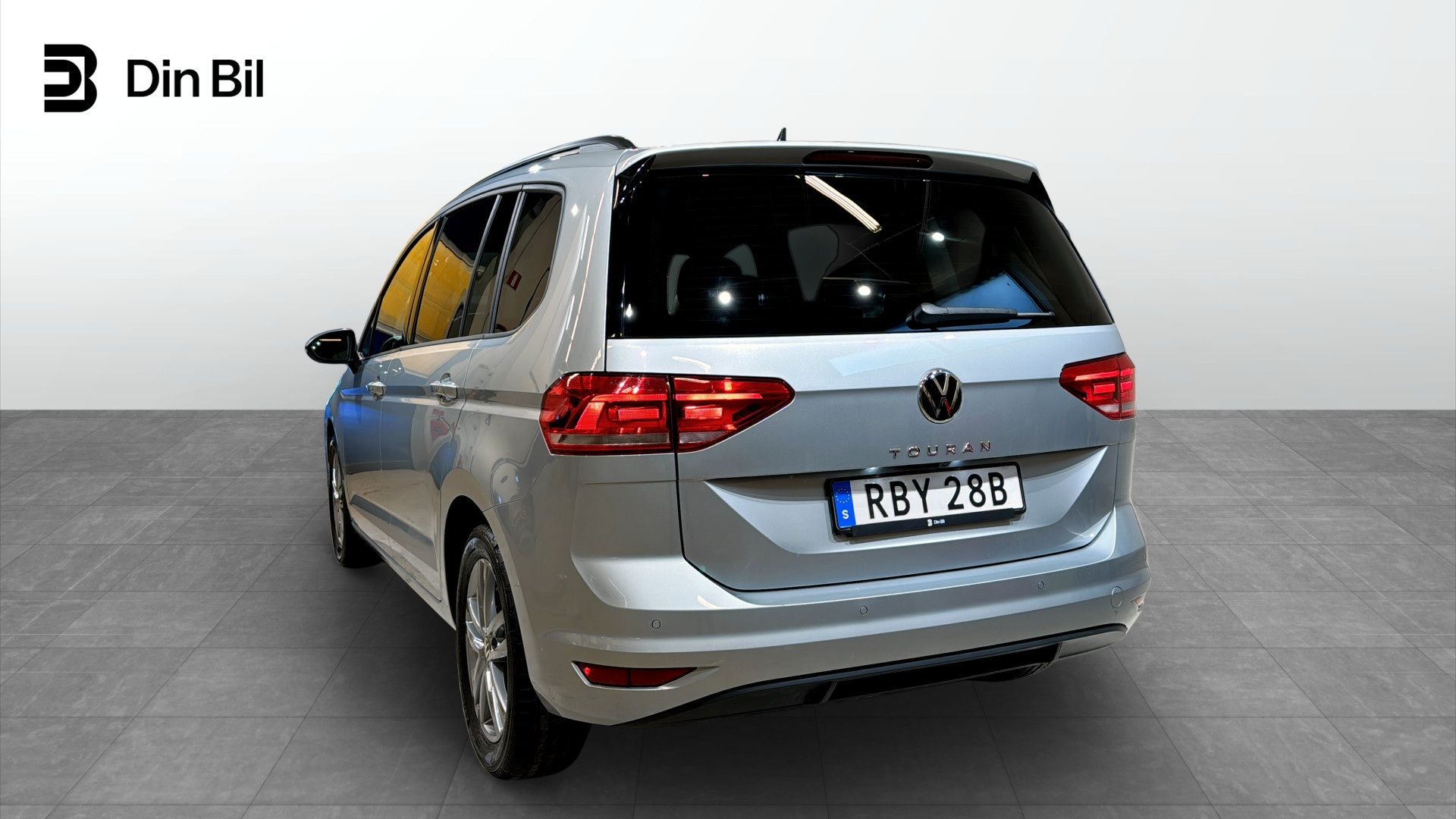 Volkswagen Touran 1.5 TSI ACT OPF 2025, bild 3/10