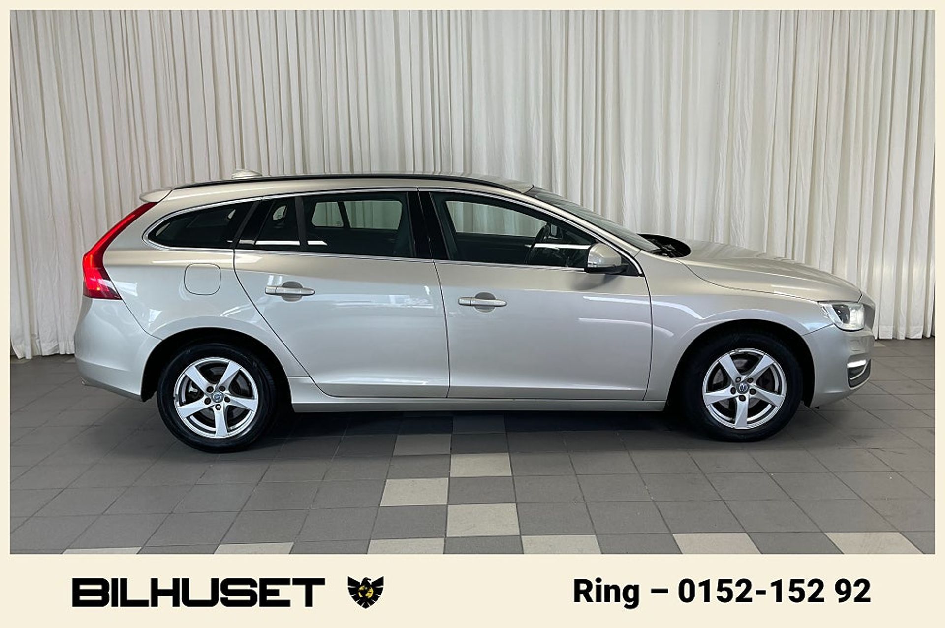 Volvo V60 D4 Geartronic VÄRMARE 190hk 2017, bild 4/10