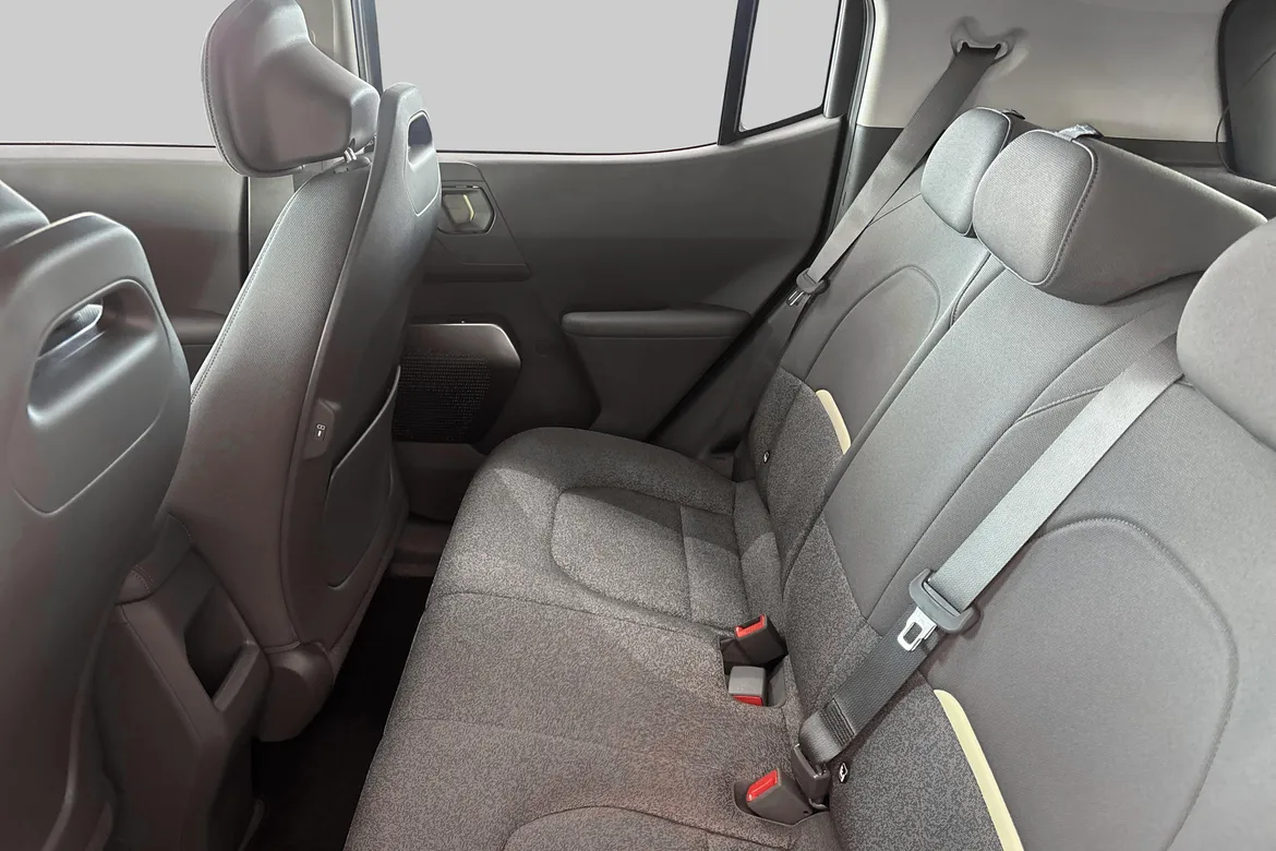 picture of a car