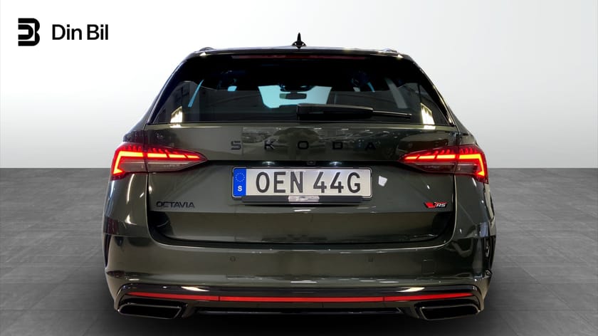 Bild 5 av Škoda Octavia Kombi RS 2,0 TSI 265hk | DCC | Drag | Pano | 19"