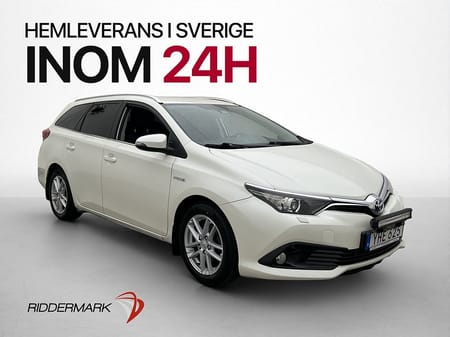 Toyota Auris Touring Sports Hybrid 136hk Webasto LED-Ramp Kamera