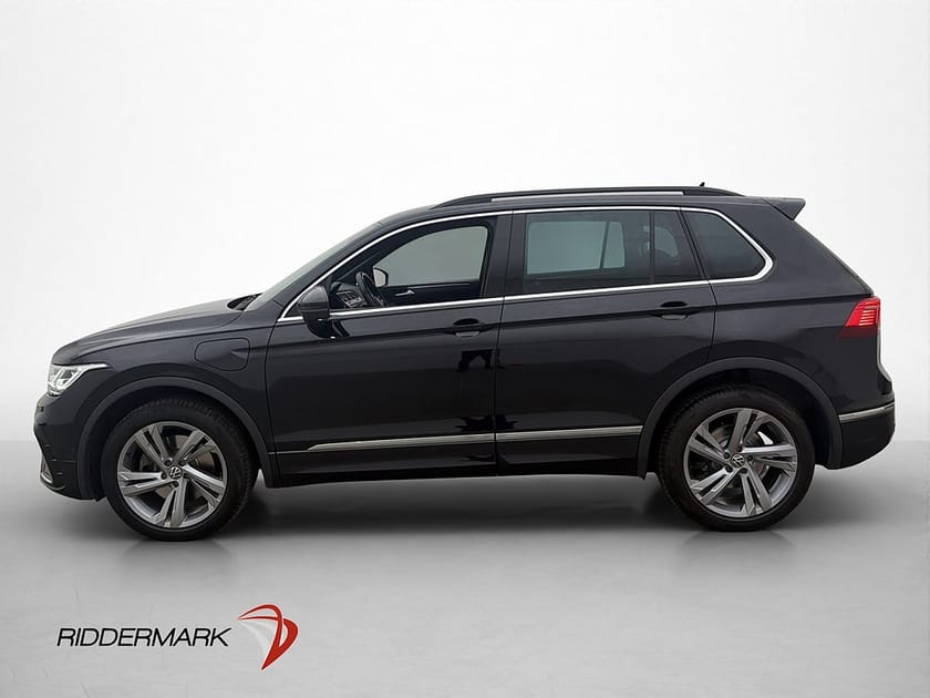 Bild 4 av Volkswagen Tiguan eHybrid 1.4 TSI 245hk R-Line Läder Cockpit