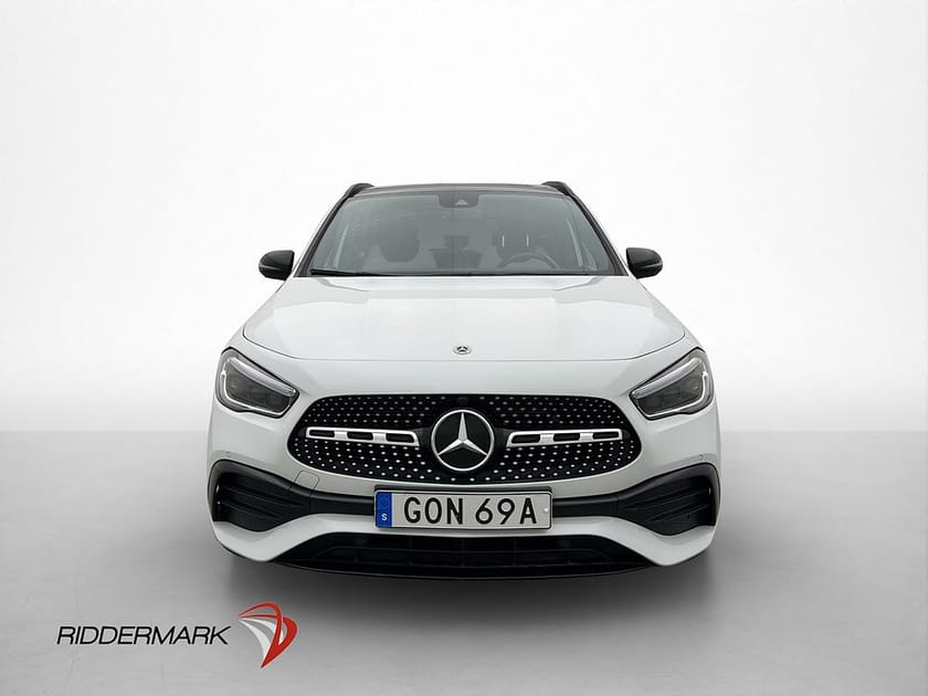 Bild 2 av Mercedes-Benz GLA 220 d 4MATIC 220d 190hk 4M AMG Pano Kamera Värm Wide