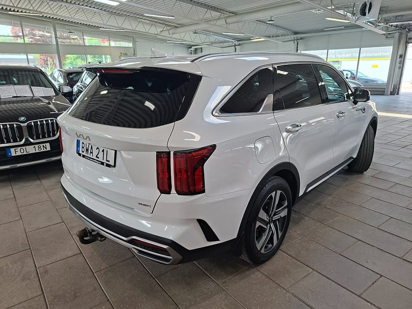 Bild 3 av Kia Sorento PHEV 265hk Adv Plus Drag Pano 7-sits 360° Kamera (Moms)