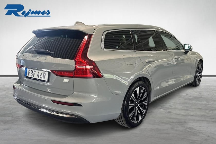 Bild 4 av Volvo V60 Recharge T6 II Core Edition