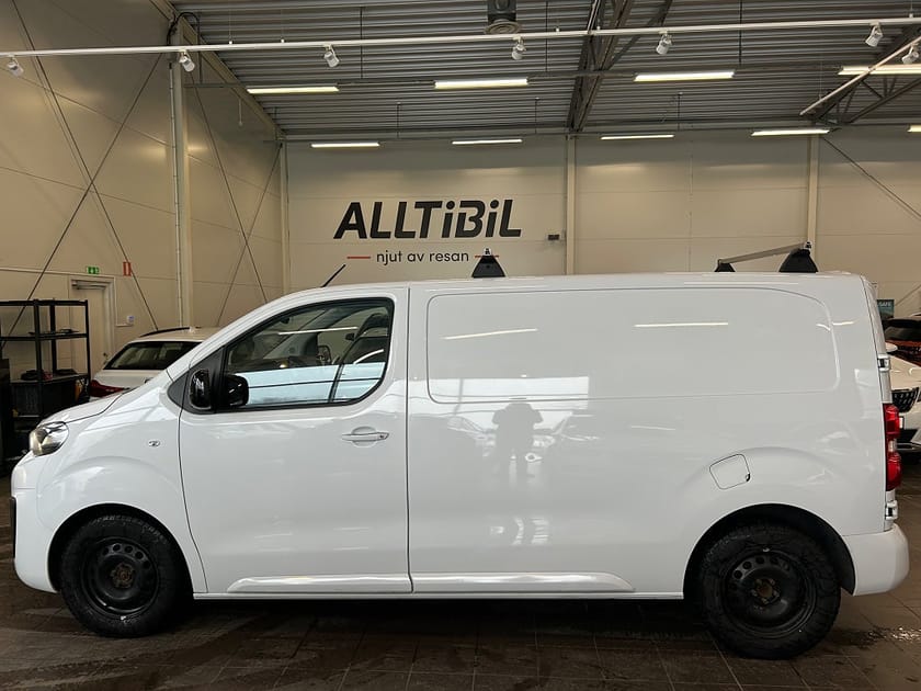 Bild 2 av Peugeot Expert Utökad Last L2 Pro+ 2.0 BlueHDi AUT Kamera/Värmare/Drag/Carplay