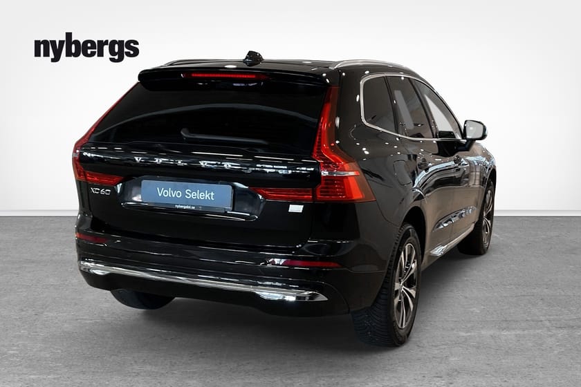 Bild 1 av Volvo XC60 Recharge T6 Core Bright