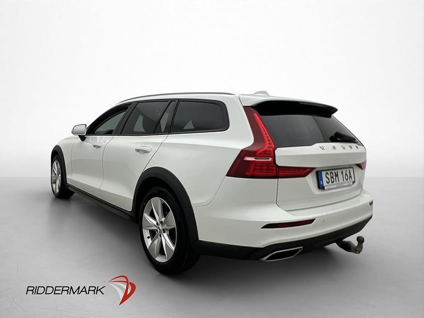 Bild 5 av Volvo V60 Cross Country D4 190hk AWD Värm VOC Adaptiv Drag