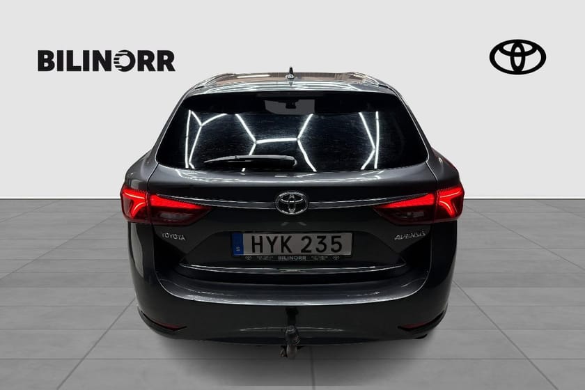 Bild 3 av Toyota Avensis Kombi 2,0 D-4D TS ACTIVE+ PANORAMA DRAG V-HJUL