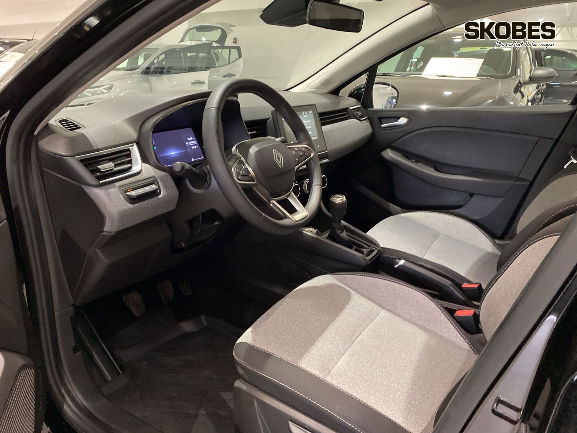Renault Clio phII TCe 90 Evolution 2025, photo 7/10