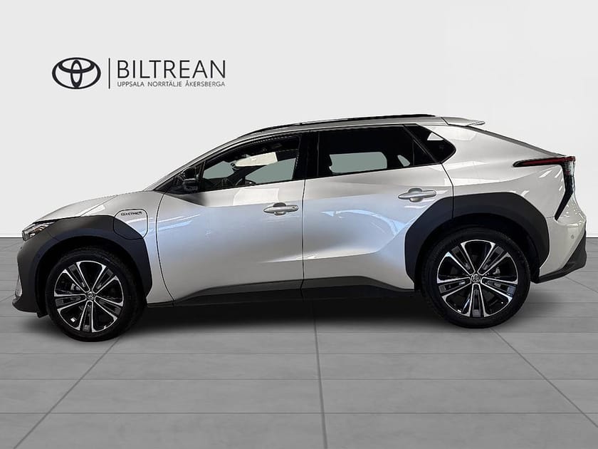 Bild 4 av Toyota bZ4X 71.4 kWh AWD Executive 20" Vinterhjul ingår