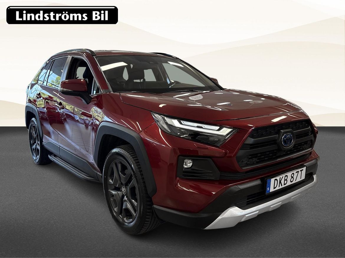 3 / 23