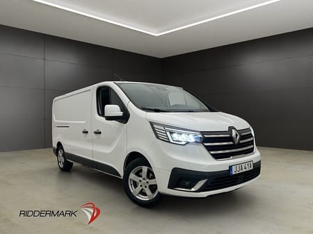 Renault Trafic Skåpbil L2 Värmare Dragkrok LED B-Kamera CARPLAY Moms